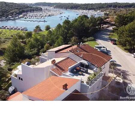 Apartments Bonvenon2Pula Exterior foto